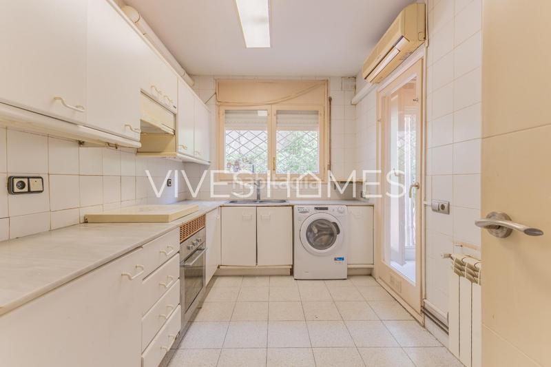 Foto 7520d236-231b-4149-bfb4-df91324c1c1c. Piano terra con riscaldamento piscina in Caldes d´Estrac