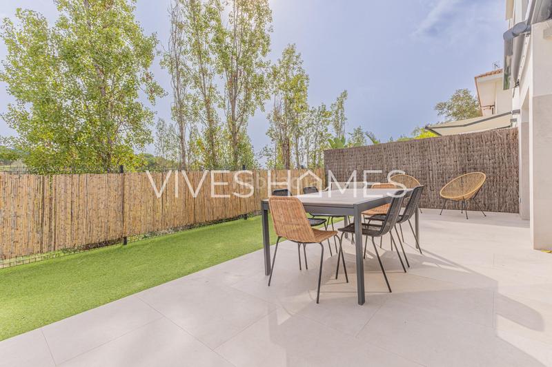 Foto 51cedec5-0c1f-4932-981c-c7a2adeb3562. Duplex avec chauffage parking piscine dans Rocaferrera Sant Andreu de Llavaneres