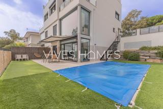 Duplex  Passeig monges de les. Dúplex en venta en sant andreu de llavaneres