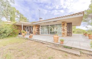 Chalet  Camino del padró. Casa en venta en sant vicenç de montalt