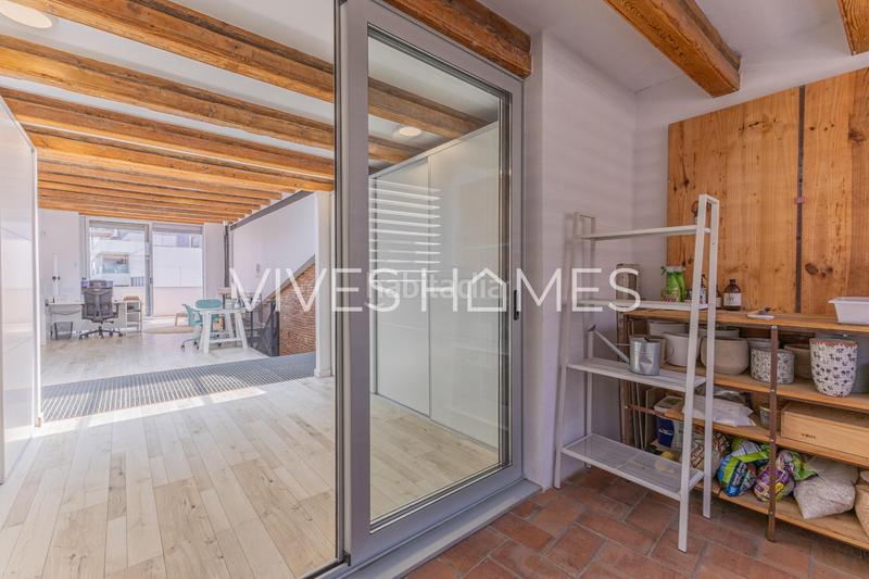 Foto 6677f9d5-0013-47fe-918e-866a90a44604. Casa amb aparcament a Centre Mataró