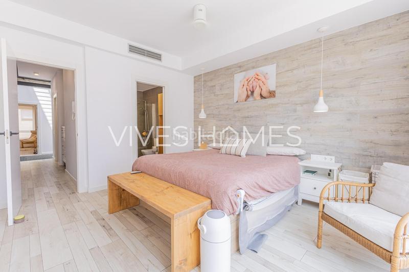 Foto 7b7fe827-f393-4746-93ee-0b32a0fb0e1e. Casa amb aparcament a Centre Mataró