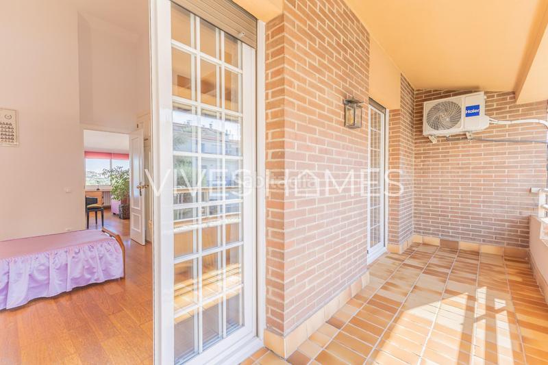 Foto 49b48265-0af5-4a1b-88ff-c45f108f6000. Casa a schiera con riscaldamento parcheggio in Alella