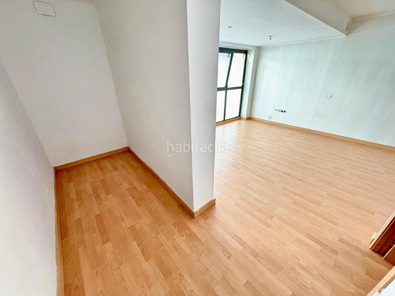 Foto 024a9dd0-b3ba-4dad-8ddf-02c2273266f2. Rez-de-chaussée dans Prosperitat Barcelona