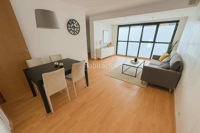 Foto 32c0b75e-0de2-41b7-a369-39d3c06755f5. Rez-de-chaussée dans Prosperitat Barcelona