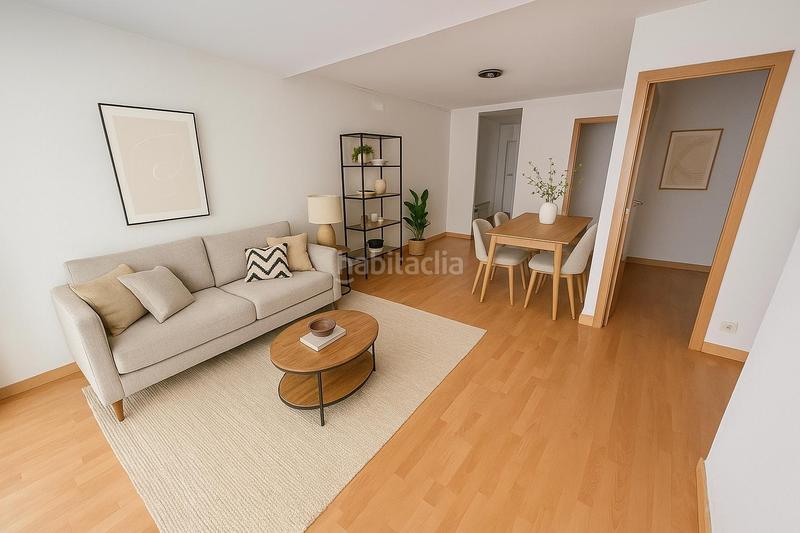 Foto e0d271cb-7579-4160-93ac-f300de4fa240. Rez-de-chaussée dans Prosperitat Barcelona