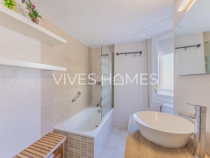 Foto 140fafc7-227a-4cd2-8c56-615c18b8e7ce. Pis amb calefacció aparcament piscina a Caldes d´Estrac