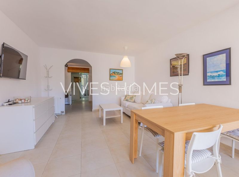 Foto dbf02f82-4917-4e04-8181-c528438837c8. Pis amb calefacció aparcament piscina a Caldes d´Estrac