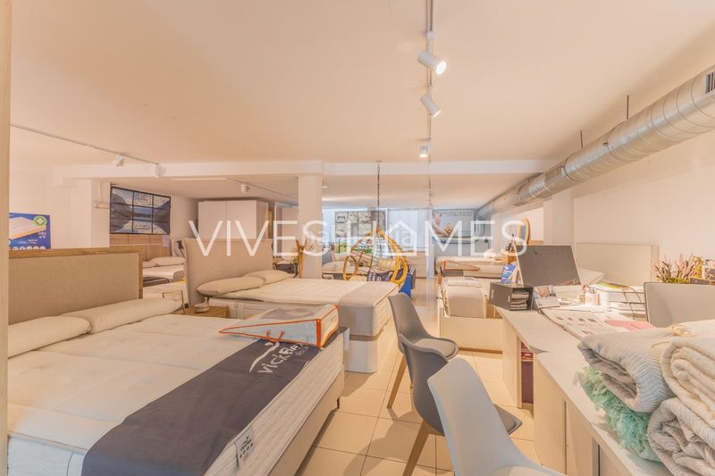 Foto b5272cc1-7417-486a-aac1-104b672429c3. Local comercial a Centre Arenys de Mar