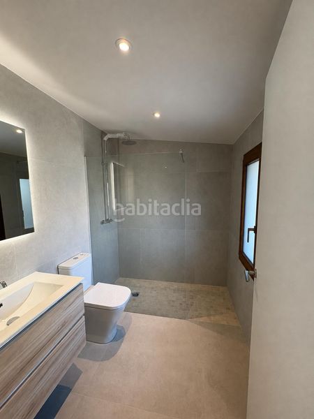 Foto c5fdfedd-b5c9-4e40-86b9-675612a866ce. Àtic a Caldes d´Estrac