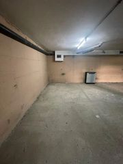 Lloguer Aparcament cotxe  Carrer carrer riera. Plaza de parking en alquiler en caldes destrac