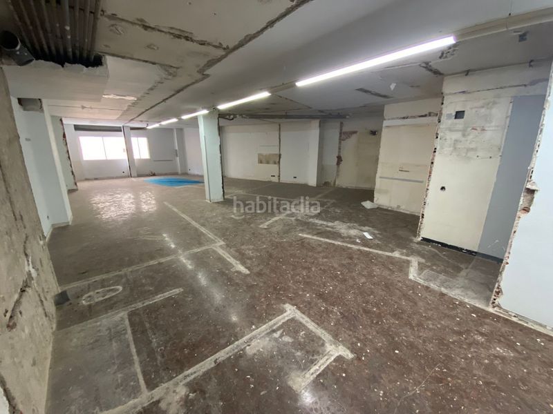 Foto b358c949-7fe2-4e8a-b689-93276a2fb539. Local comercial a Centre Masnou (El)