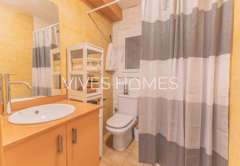 Foto 481f64da-6cc6-40ba-b439-4a46a517a6a1. Piso  en venta en Canet de Mar