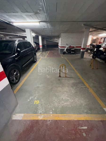 Foto a053f2b8-1c91-4169-bbe3-9c33644366de. Aparcament cotxe a Centre Sant Andreu de Llavaneres