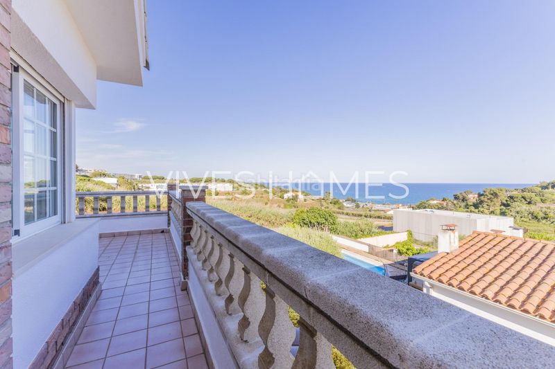 Foto ceda5e77-5bb1-4358-a0c1-72edc84e6876. Xalet amb calefacció aparcament piscina a Victoria-Les Vil·les-Canyadell Arenys de Mar