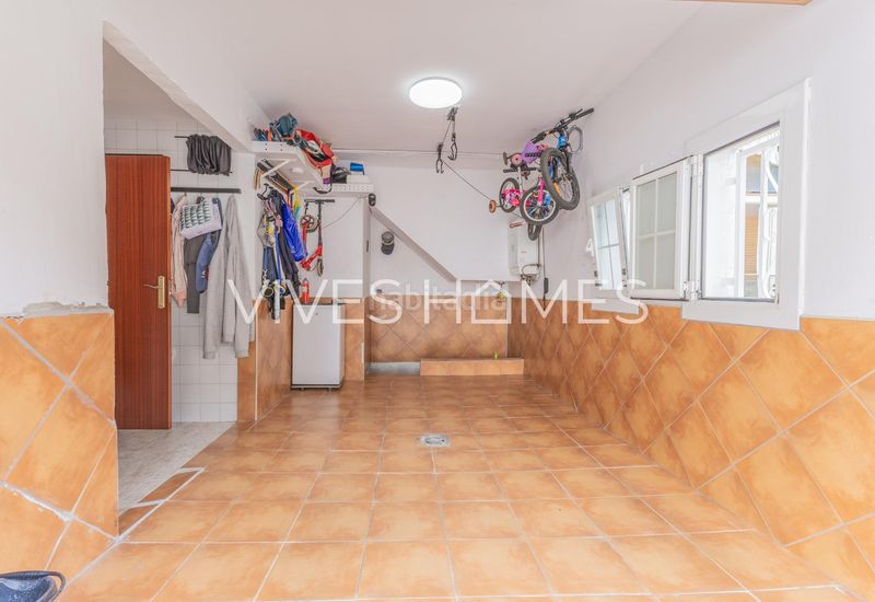 Foto a5ac416a-7731-4949-a223-35b74fd3dea3. Casa adossada amb calefacció aparcament a Centre Arenys de Mar