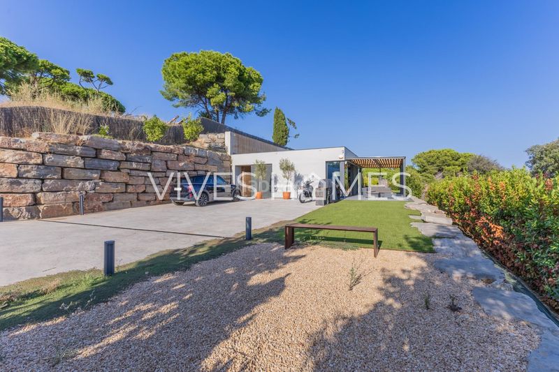 Foto 2c15c5a6-c0fe-406f-86f9-dd59e82bd17e. Chalet con riscaldamento parcheggio piscina in Santa Maria Balís - Can Riera - Can Jordi Sant Vicenç de Montalt
