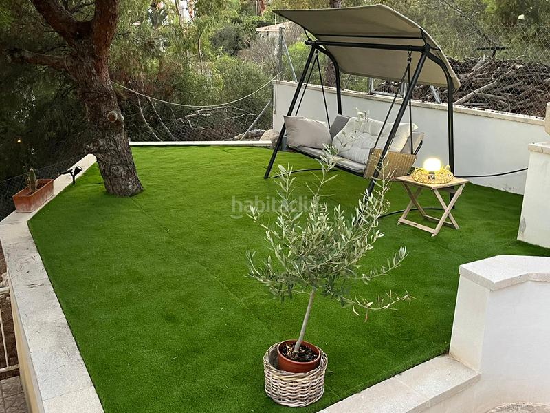 Foto 1c17b695-5389-4009-828c-57a91eefa434. Chalet in carrer andorra la vella 24 in Pueblo Español-Coveta Fumá Campello (el)