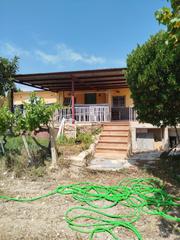 Chalet en Calle cervantes 16. Chalet en pinoso