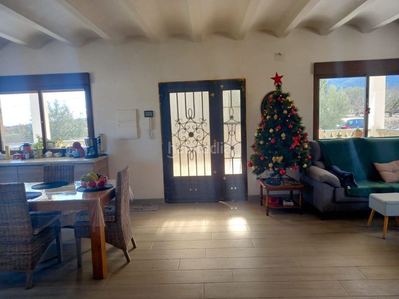 Foto 241fcc23-f08e-428c-b322-9217fefd2b8d. Chalet in carrer cervantes 71 in Castalla