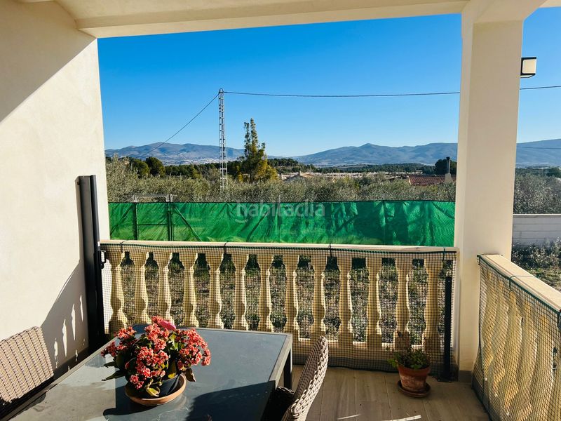 Foto 807fdd73-7062-4348-b662-9b09f72f9c2a. Chalet in carrer cervantes 71 in Castalla
