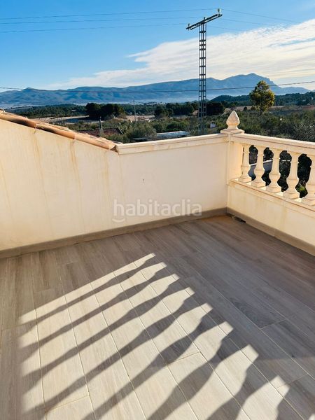 Foto dc7559b9-4b7a-41f0-a514-0ef9001ce20b. Chalet in carrer cervantes 71 in Castalla