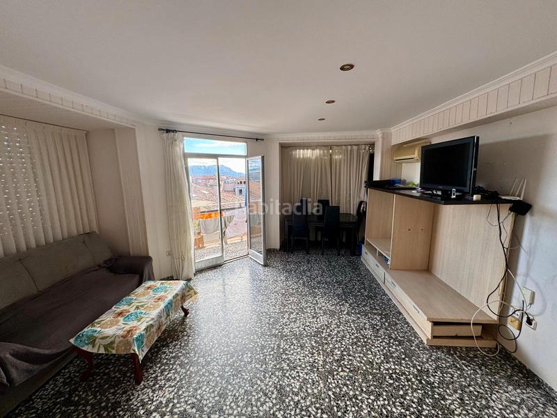 Foto 5d7508f8-f9d9-4a37-bdb8-b6a8c3d2d6f6. Appartamento in carrer cervantes 71 in Castalla