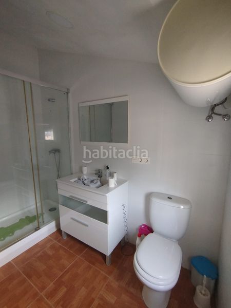 Foto adf8e1d4-a51c-4436-9809-f914d656087c. Masia a ctra. algayat 58 a Romana (la)