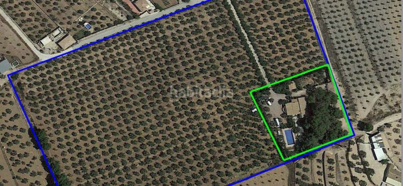 Foto 550e0644-252f-47a1-828a-086c4748c1e0. Xalet a calle martín belda mencías 6a a Onil