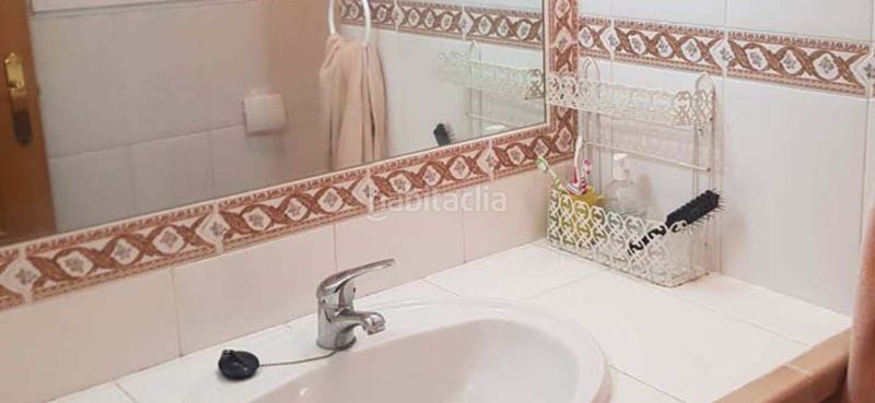 Foto 615fb1e2-636e-4ba8-b1ef-cb1f1c619c1a. Xalet a calle martín belda mencías 6a a Onil