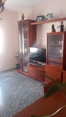 Reihenhaus  Carrer cervantes 71. Casa grande con patio