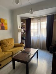 Appartement à Carrer pardo gimeno 22. Piso en benalua - alicante