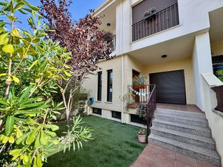 House  Carrer cervantes 71. Bungalow en castalla