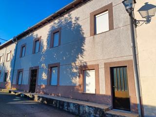 Casa adossada a Calle los comuneros 30