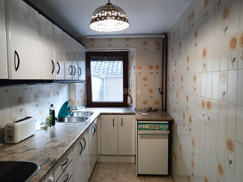 Foto 69ac3564-6790-43ee-ace5-cf42e2fa4c9a. Casa en barrio hormiguera 22 en Valdeprado del Río