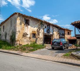 Casa a Cabranes - lugar lugar torazo 9. Venta de gran casa de 326m2 a reformar ,con terreno de 800m2 ane