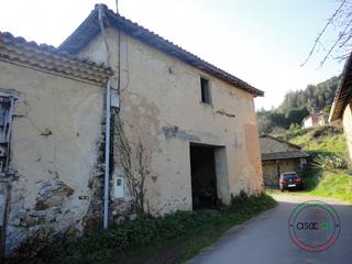 Casa  Nievares - turbe. Casa de piedra pareada para rehabilitar. con peque