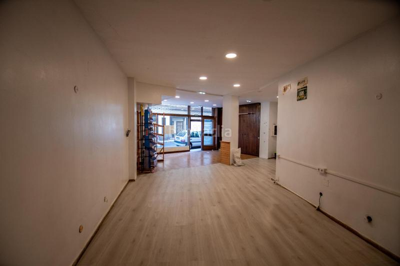 Foto ae0a71b8-bfa1-4392-be11-0ac89f3a8109. Alquiler local comercial alquiler de local en Villaviciosa - amandi Villaviciosa
