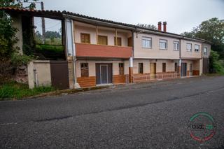 Casa  Cabranes - lugar el llano naveda. Venta de casas y construcciones con finca de 9150m2 y posibilida