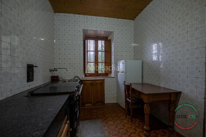 Foto 45c62406-cb0f-4a7e-9da1-93cc05ee4da9. Maison avec chauffage parking dans Cabranes