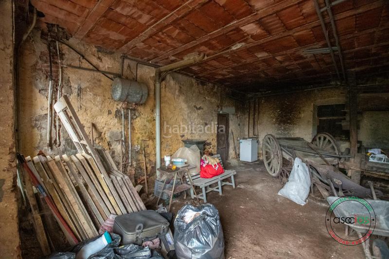 Foto 94b53689-5039-4b6a-be64-5ca5cfbc0e76. Maison avec chauffage parking dans Cabranes