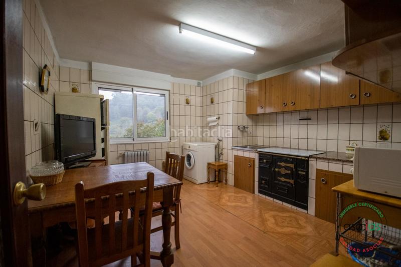 Foto c0fa3123-8f54-4387-ad1a-53845fbcbf06. Maison avec chauffage parking dans Cabranes