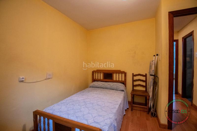 Foto c5b9631f-f9b9-4f59-aa18-d1c488f017d4. Maison avec chauffage parking dans Cabranes