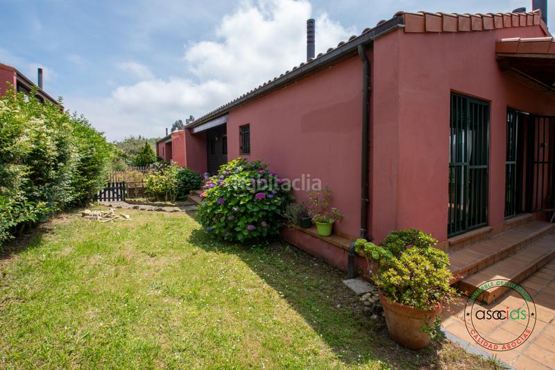 Foto 13c5715e-238f-4274-b95e-8cfff1a97e0a. Casa en lue 53 venta de casa independiente de cuatro dormitorios en luéasturias en Colunga
