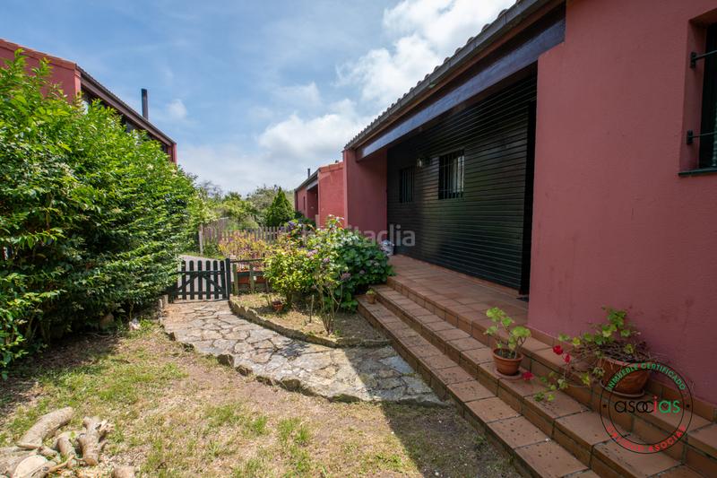 Foto a74ae203-280b-4534-8bda-a6ff01bf8a65. Casa en lue 53 venta de casa independiente de cuatro dormitorios en luéasturias en Colunga