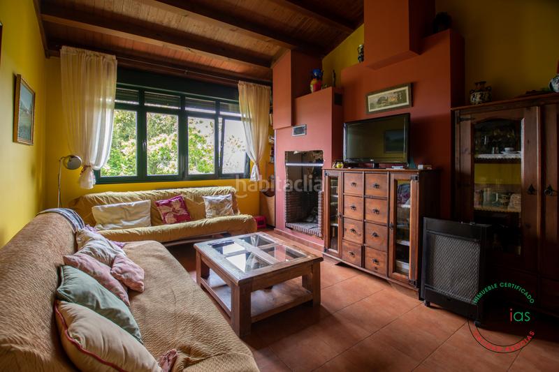 Foto c3bce5a4-3fb4-499a-a177-b0bce592d3b4. Casa en lue 53 venta de casa independiente de cuatro dormitorios en luéasturias en Colunga
