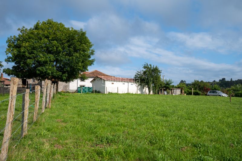 Foto 3ca98dc1-15d7-4ce0-9b83-b294ca2d7591. Terreno residencial venta de parcela edificable en poreño . en Villaviciosa