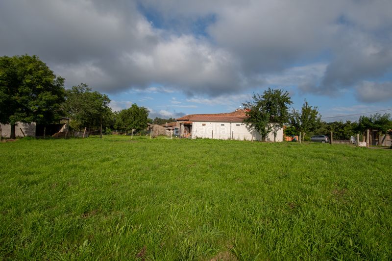 Foto 6a2ee2df-bbcd-4979-994c-28102a596acc. Terreno residencial venta de parcela edificable en poreño . en Villaviciosa