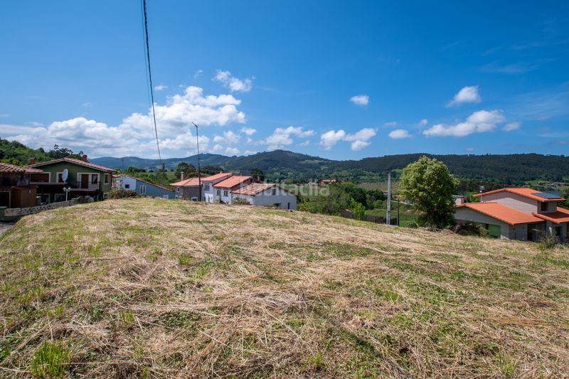 Foto ffd50553-7e4d-41e7-b635-797543e5c010. Finca rústica a Selorio - Tornón Villaviciosa