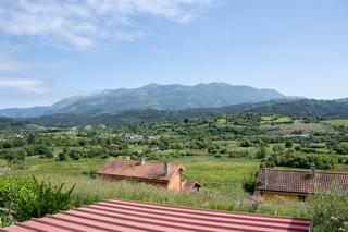 Maison jumelée  Sales. Venta de cuadra para reformar en salescolunga, asturias posibili
